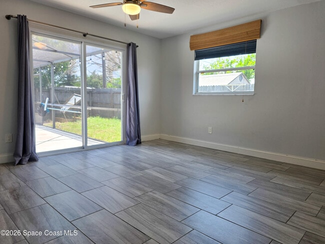 Building Photo - 315 Oahu Dr