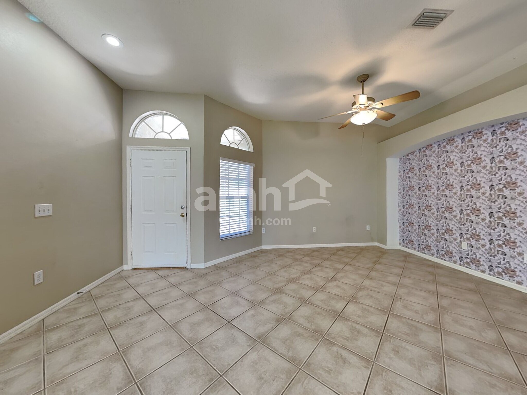 Building Photo - 10519 Sedgebrook Dr