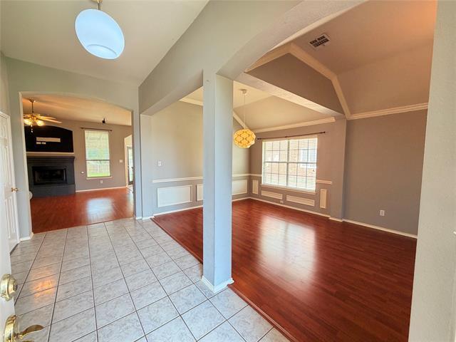 Building Photo - 301 Mimosa Dr