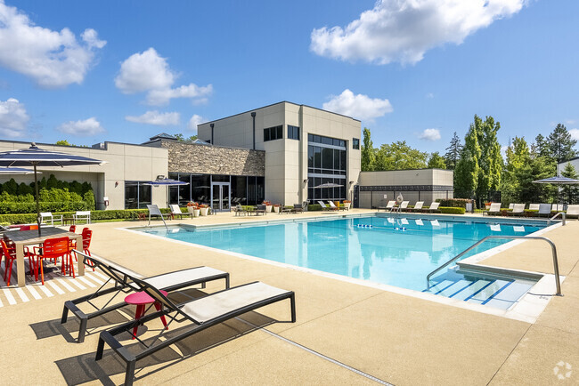 Building Photo - Residences at Arlington Heights