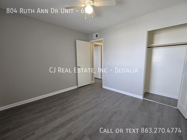 Building Photo - 804 Ruth Ann Dr