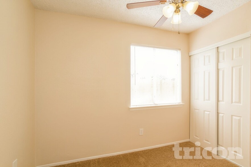 Building Photo - 6329 Porterway Dr