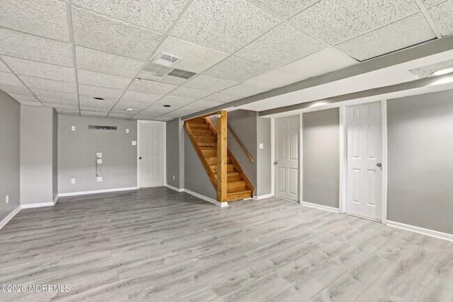 Building Photo - 1057 Savannah St