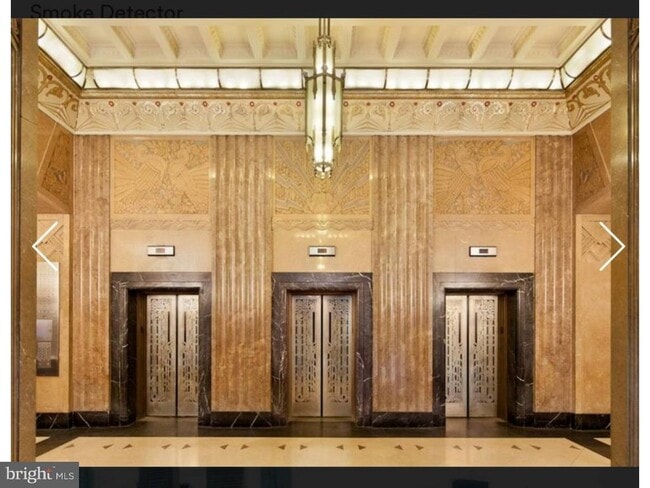 Building Photo - 230 N 21st St