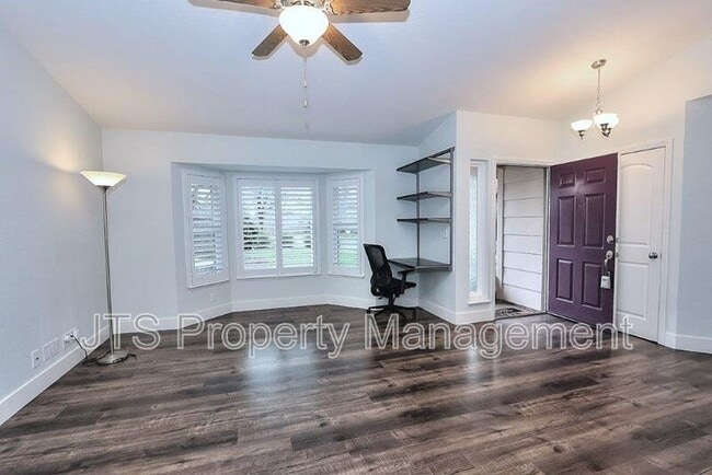 Building Photo - 5248 Phoenix Ridge Pl