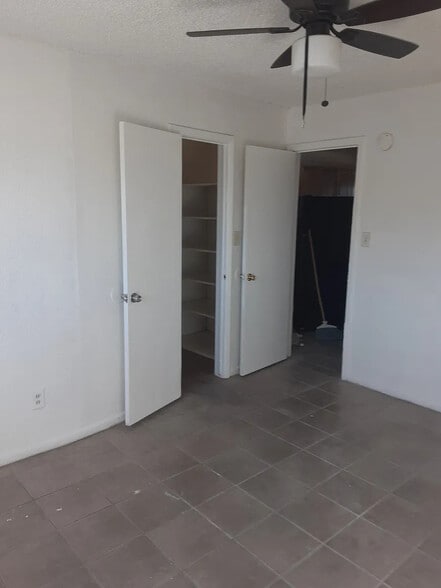 Building Photo - 2423 Boxwood St