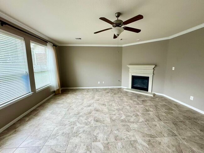 Building Photo - 12106 Coldwater Cove Ln