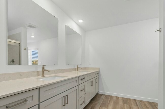 Building Photo - 8164 W Grey Alder Dr