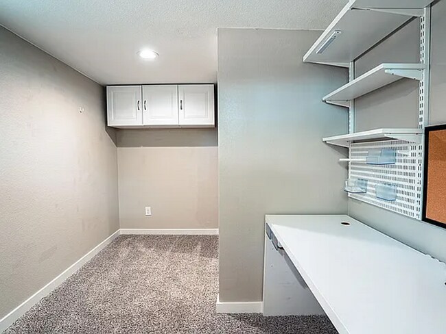 Building Photo - Remodeled 3 bedroom, 3 bath home with additional non-conforming bedroom in basement
