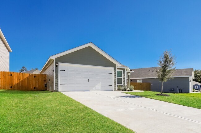 Primary Photo - 23139 Shakespeare Dr