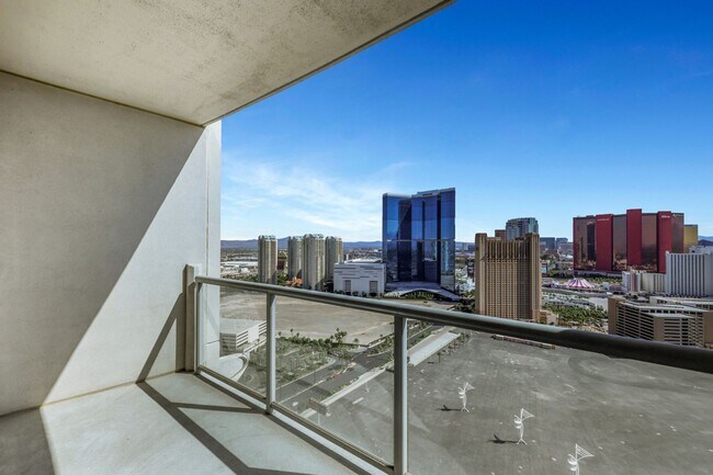 Building Photo - Las Vegas High Rise