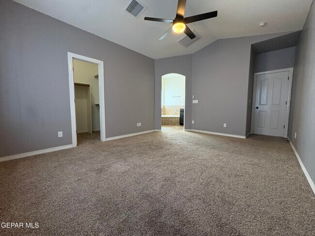 Building Photo - 12220 Branell Ln