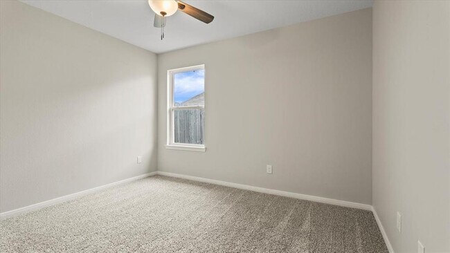Building Photo - 160 Colby's Way