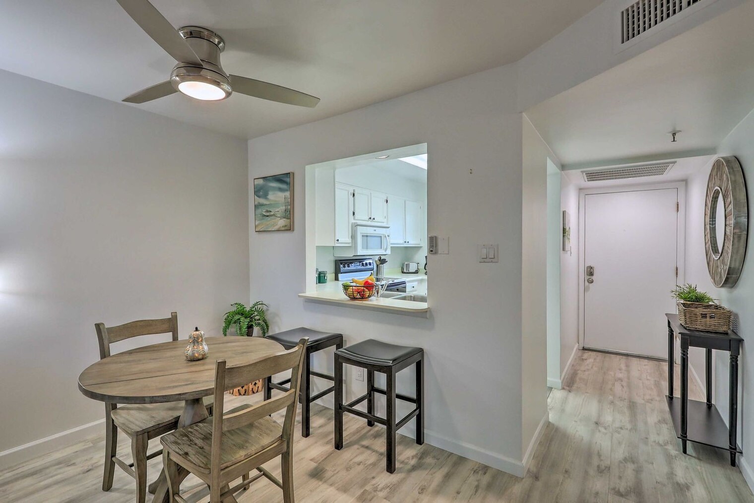 Building Photo - 7474 E Earll Dr