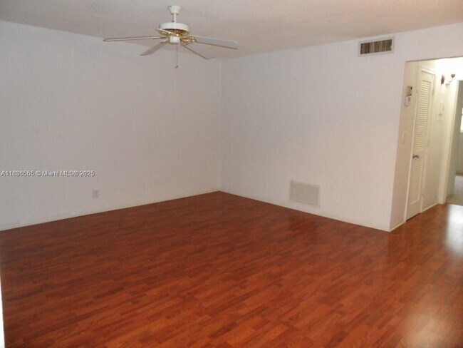 Building Photo - 1439 S Ocean Blvd
