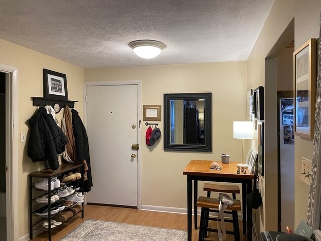 Building Photo - 276 Albion St