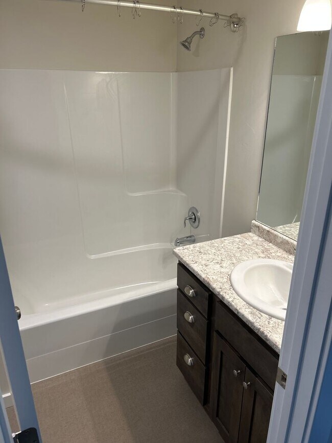 Building Photo - 701 13th St