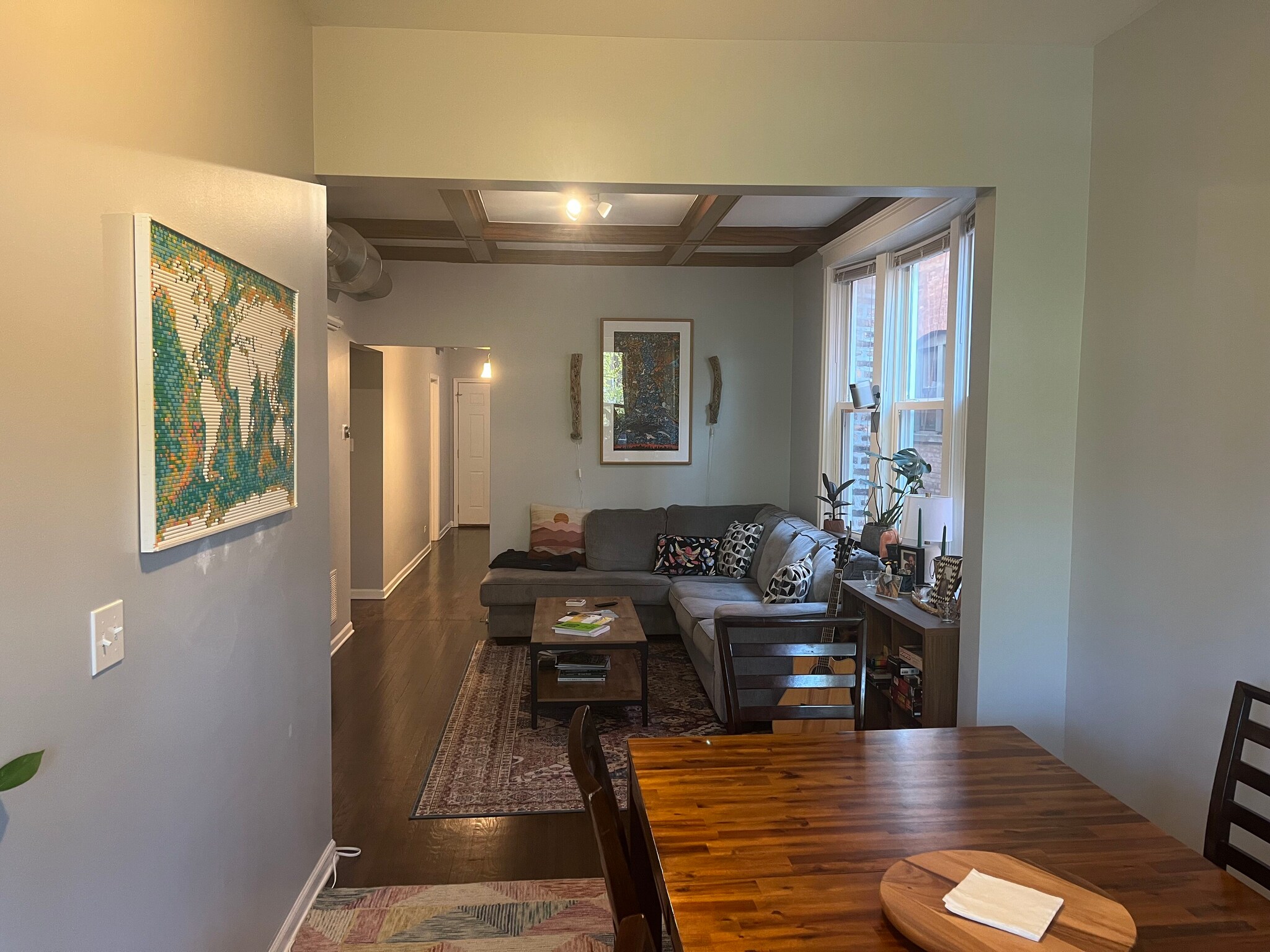 living/dinning room - 2249 W Iowa St