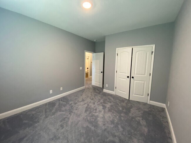 Building Photo - 70 Rachel Avenue