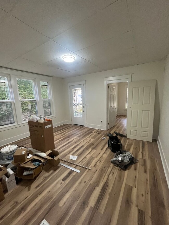 Building Photo - 1813 West Dr