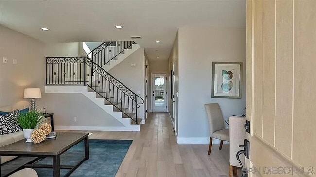 Building Photo - 5051 Savannah St