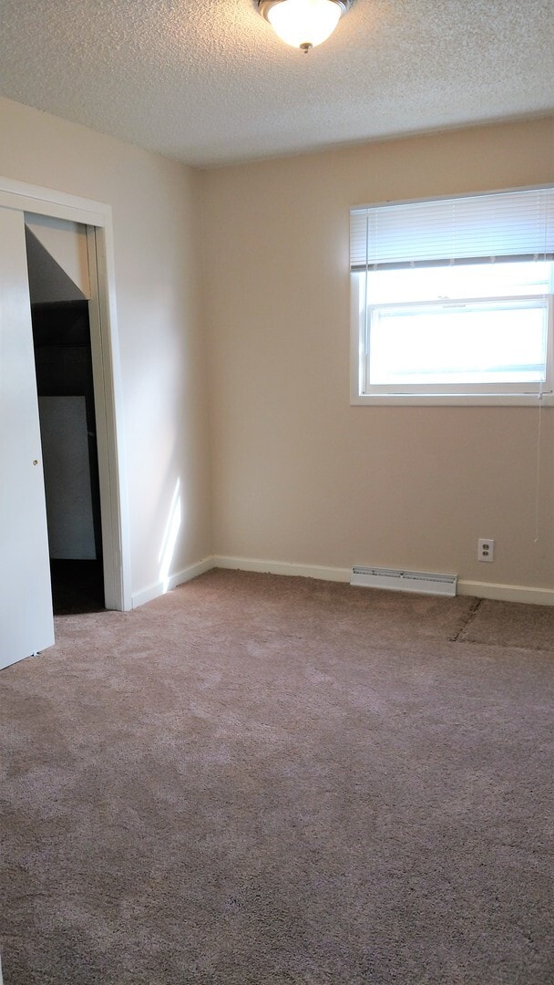 Building Photo - 2+ Bedroom Home in Laurel - Minutes Away From Billings, Easy Access to I90!