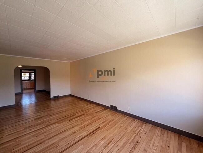 Building Photo - 807 Rose St