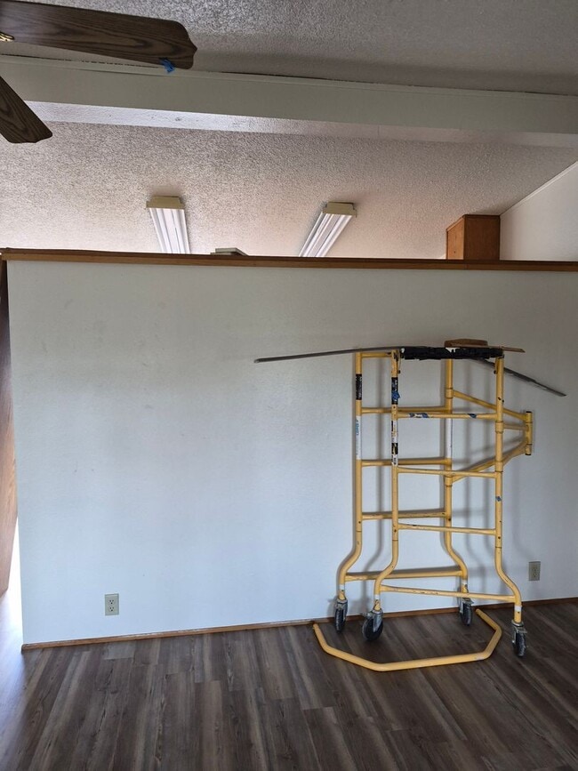 Building Photo - 3 bed/ 2 bath Country Home in California Pines