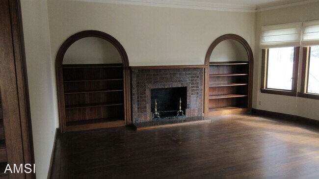 Building Photo - 3 br, 1.5 bath House - 675 Laguna Honda