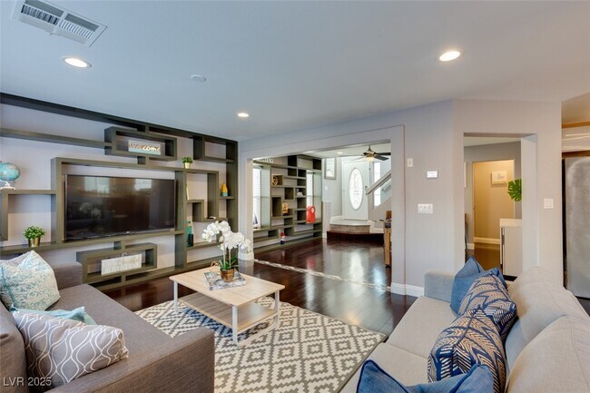 Building Photo - 7659 Ribbon Garland Ct