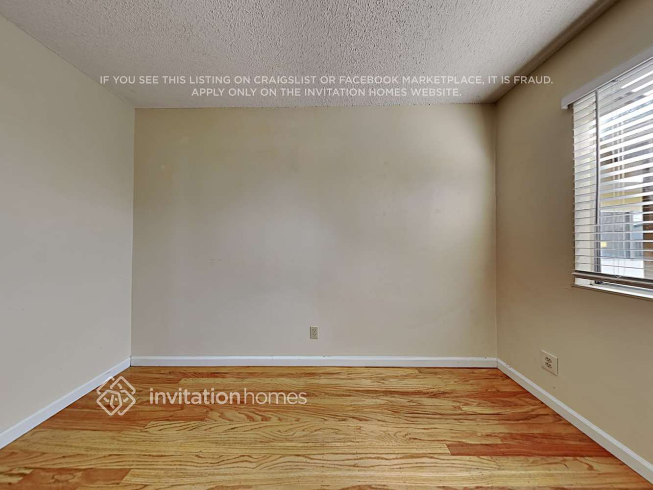 Building Photo - 1984 Finch Way