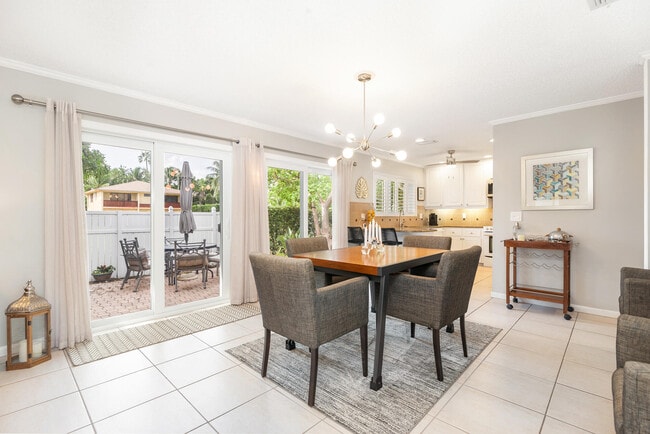 Building Photo - 10 Sailfish Ln