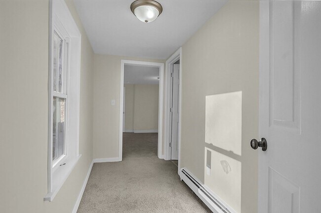 Building Photo - 52-54-54 Mt Globe St