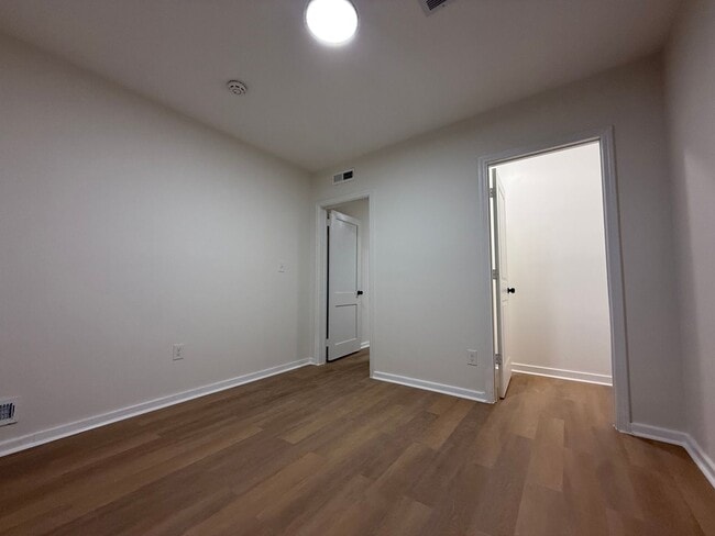 Building Photo - Now Available — Newly Remodeled 4BR / 2BA Home in Dalraida