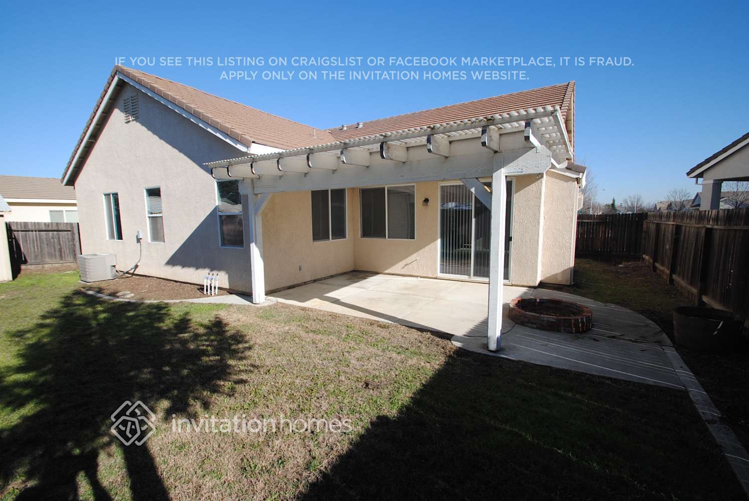 Building Photo - 1689 Soledad Dr
