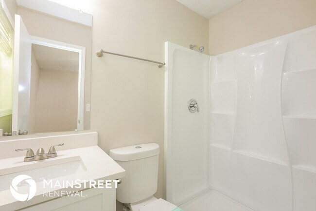 Building Photo - 1576 Ember Cir SW