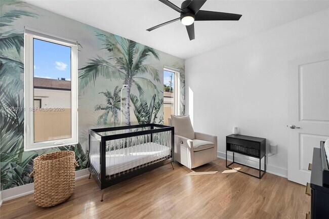 Building Photo - 821 SW 14th St