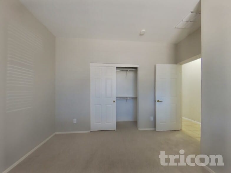 Building Photo - 39815 N Bridlewood Way