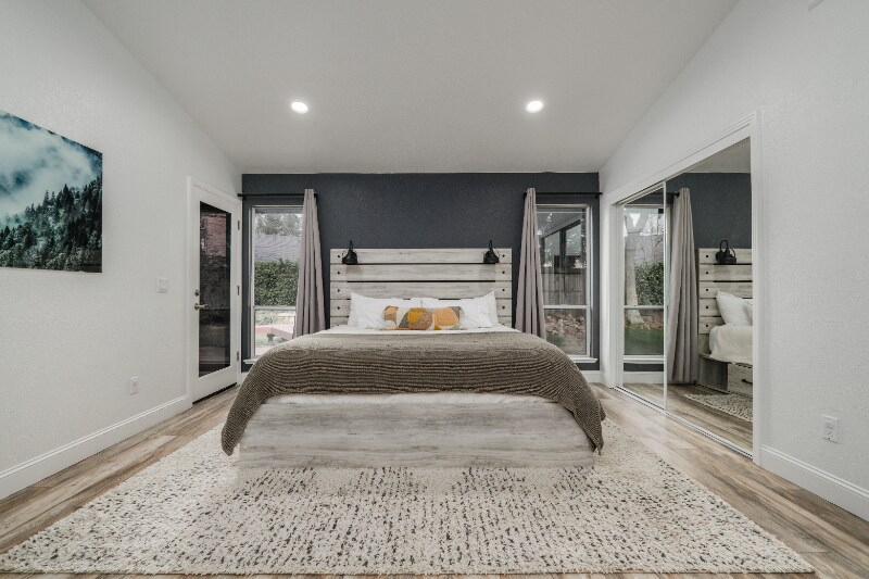 Building Photo - 9161 Kneeland Ct