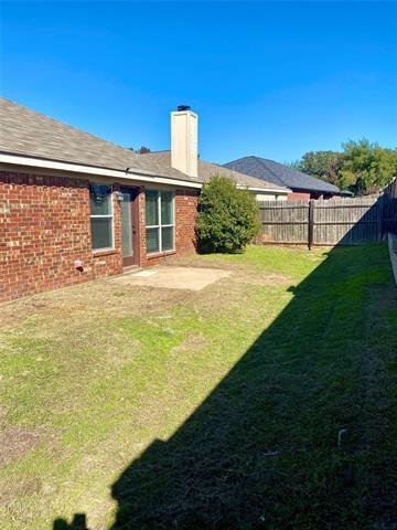 Building Photo - 203 Jacinth Ln