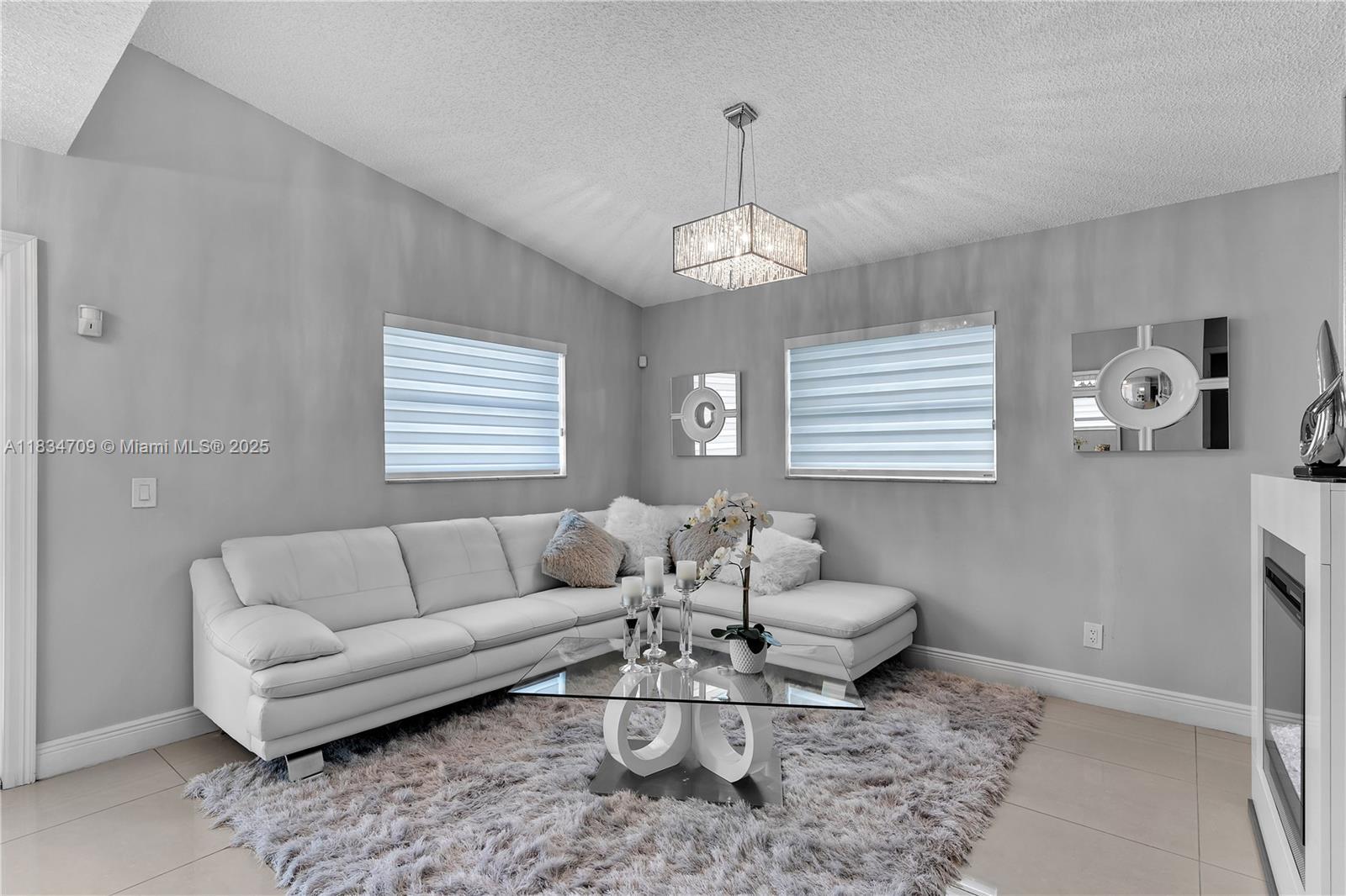 Building Photo - 2485 W 71st Pl