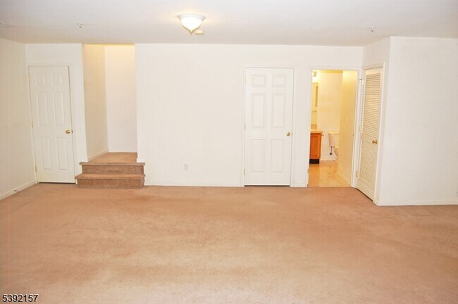 Building Photo - 1001 Wendover Ct