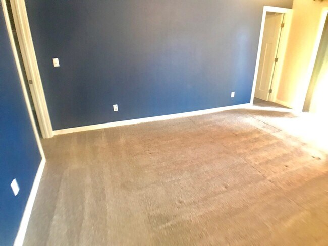 Building Photo - Great House for Rent