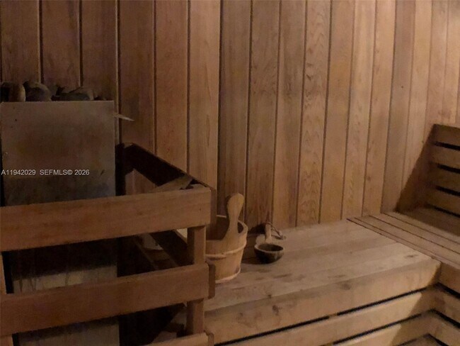 Building Photo - 5252 NW 85th Ave