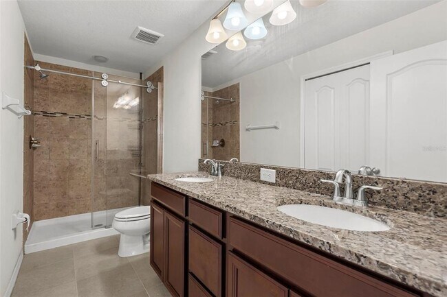 Building Photo - 5179 Bay Isle Cir