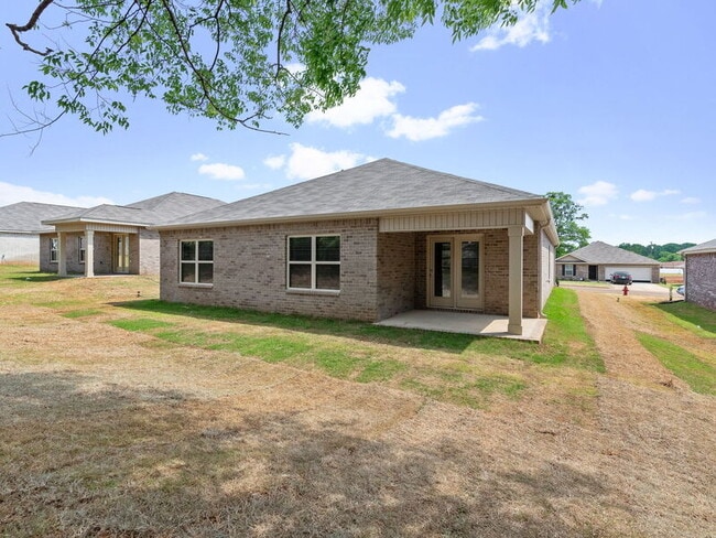 Building Photo - 199 Murphy Ln
