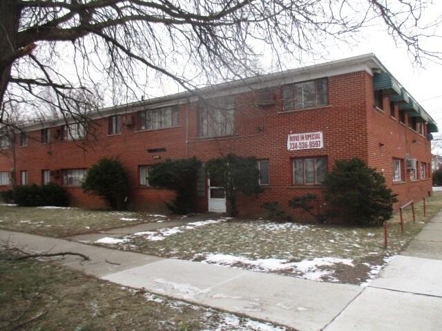 Primary Photo - 13031 Joy Rd