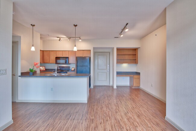 Building Photo - 7630 Amelia Rd
