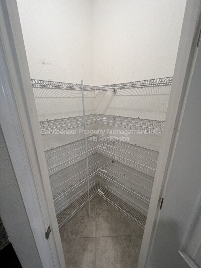 Building Photo - 939 Terra Vista St