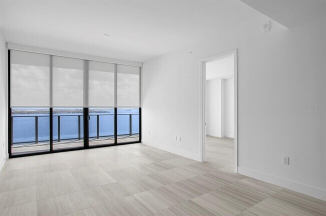 Building Photo - 3015 S Ysabella Ave